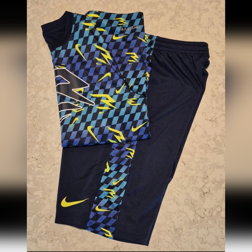 Nike 3 Brand Youth DriFit Outfit